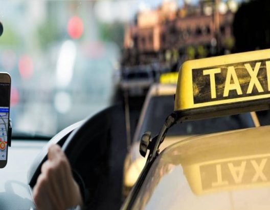 Le ministère de l’Intérieur s’attaque aux infractions des taxis, Laftit révèle le retrait de 332 permis de confiance