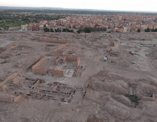 Sijilmassa : 10 siècles d’histoire révélés par les récentes fouilles archéologiques (2024-2025)